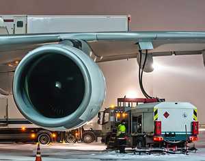 Combustible Jet B a Granel, Combustible de Aviación de Grado Invernal para Motores de Turbina de Aeronaves y Aplicaciones en Climas Fríos - Product Image 2