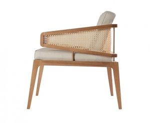 Fauteuil en bois moderne avec dossier en rotin et coussin rembourré, design mid-century, chaise de salon - Product Image 2