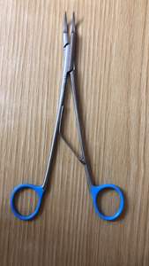 L'applicateur à clip Kara Mediclust en acier inoxydable (SS) est un instrument chirurgical réutilisable et autoclavable pour interventions minimalement invasives. - Product Image 5