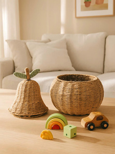 New design seagrass <b>basket</b> <b>with</b> <b>lid</b>, gift <b>basket</b> for kid in holiday made in Vietnam <b>with</b> OEM ODM color - Product Image 5