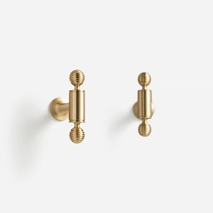 Poignée de meuble moderne en laiton massif, nouveau design, bouton de tirage pour tiroir de cuisine et commode, finition dorée, durable, pour la maison et le bureau - Product Image 1