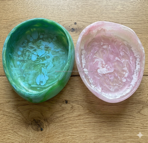 Bol à tourbillon en résine moderne de forme ovale personnalisée en gros pour liquides chauds et froids, bol en résine, résine poly, résine époxy - Product Image 1