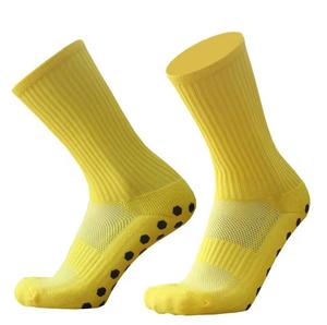 Chaussettes de sport pour hommes en polyamide respirant, antidérapantes, avec logo sur le bord, tricotées, longueur mi-mollet, pour l'été - Product Image 6