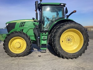 Tractor Agrícola 6175R 2022, Equipo Premium Listo para Exportación - Product Image 3