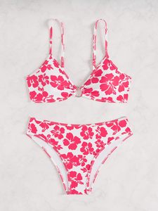 Conjuntos de bikini florales de hibisco rosa OEM personalizados. Producción B2B a granel a nivel mundial, MOQ bajo y etiquetado privado para minoristas de ropa. - Product Image 4