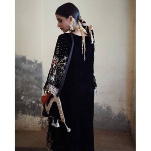 Hermoso conjunto de salwar kameez indio/pakistaní negro LC XL para fiesta, con top y pantalón, y dupatta de poliéster, elegante y con estilo. - Product Image 2