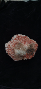 สกอเลไซต์สีแดงธรรมชาติพร้อมแร่สติลบิท ชุดคริสตัลพรีเมียมสำหรับตั้งโชว์ สะสม บำบัดรักษา ของขวัญตกแต่งคุณภาพสูง - Product Image 2