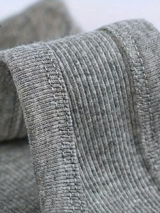 Débardeur tendance, chemise sans manches moderne, tenue décontractée élégante, parfaite pour tous les jours - Product Image 2