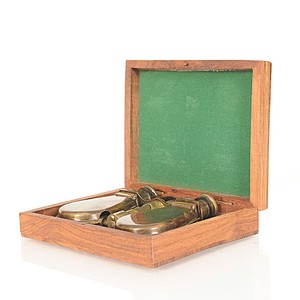 Folding Binocular in <b>wood</b> <b>box</b> - Product Image 4