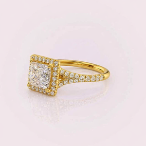 Anillo Halo con Diamante Cultivado en Laboratorio Corte Princesa, Banda Pavé, Oro Rosa/Amarillo y Blanco de 9kt - Product Image 4