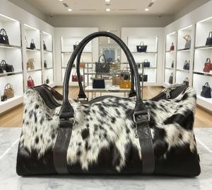 Bolsa de Viaje de Cuero de Lujo con Pelo de Vaca, Bolsa de Lona para Fin de Semana, Equipaje de Mano Elegante y Premium LHTB-0042 - Product Image 1