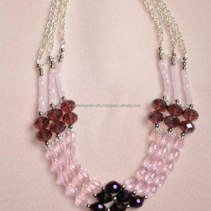 Elegante collar de bordado de cuentas de cristal hecho a mano, joyería llamativa de diseño intrincado para bodas, fiestas y festivas - Product Image 1