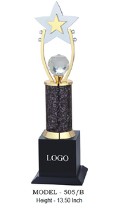 Trophée étoile en métal avec boule en verre et base dorée Modèle 505 A B C pour sports et jeux avec base en bois noir - Product Image 5