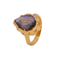 Bague Statement Goutte d'Eau en Labradorite Naturelle Faite à la Main, Plaqué Or Rose, Sertissage à Griffes Texturé, Style Bohème Géométrique Unique