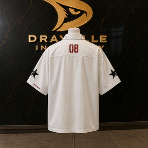 Camisa Blanca con Gráficos Desgastados Estilo Y2K para Hombre, Oversize, Corte Cuadrado, Manga Corta, Abotonada, Estilo Urbano, Casual, Venta al por Mayor - Product Image 2