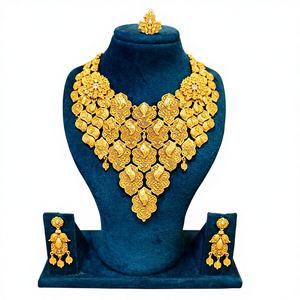 Ensemble de collier de mariée de luxe en finition or royal avec pendentif à franges superposées et boucles d'oreilles assorties 63127 - Product Image 1