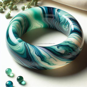 กำไลน้ำหนักเบาที่ถูกประดิษฐ์ขึ้นอย่างเชี่ยวชาญสำหรับผู้หญิงที่ประดับด้วยเครื่องประดับและเพชรที่ประณีตเพื่อความสง่างามนิรันดร์ - Product Image 4