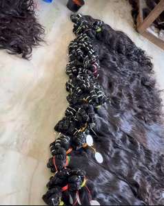 Paquetes de cabello rizado natural Extremos completos gruesos Cutículas Alineadas Color natural Humano Sin procesar Virgen cruda Extensión de cabello de grado Remy - Product Image 5