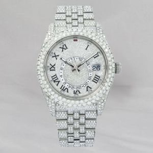 Elegante Reloj de Pulsera de Lujo con Correa Plateada y Diamantes, Esfera Redonda Analógica con Decoración de Moissanita, Movimiento de Cuarzo y Diamantes Refinados - Product Image 1