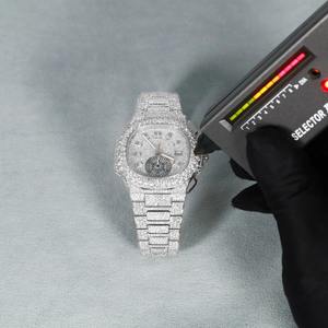 Reloj de Lujo para Hombre, Plata de Ley 925, Chapado en Platino, Estilo Hip Hop, con Diamantes Moissanite, Movimiento de Cuarzo, Caja de 9 mm - Product Image 3