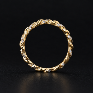 Bague de fiançailles torsadée pour femme, sertie pavé de moissanite taille brillant rond, classique pour mariage et anniversaire - Product Image 5