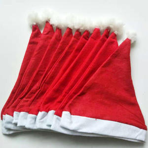 Gorro de Santa Claus Rojo de Felpa con Borde de Piel Blanca y Pompón, Gorro Clásico para Fiestas Navideñas, Gorros Promocionales de Navidad con Marca Personalizada - Product Image 3