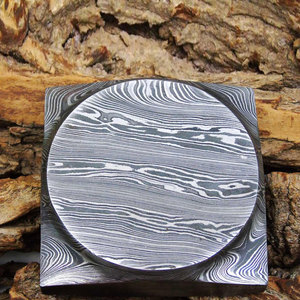 Cendrier de luxe en acier Damas, fait main, artistique, en métal, pour cigares, cigarettes, décoration - Product Image 2