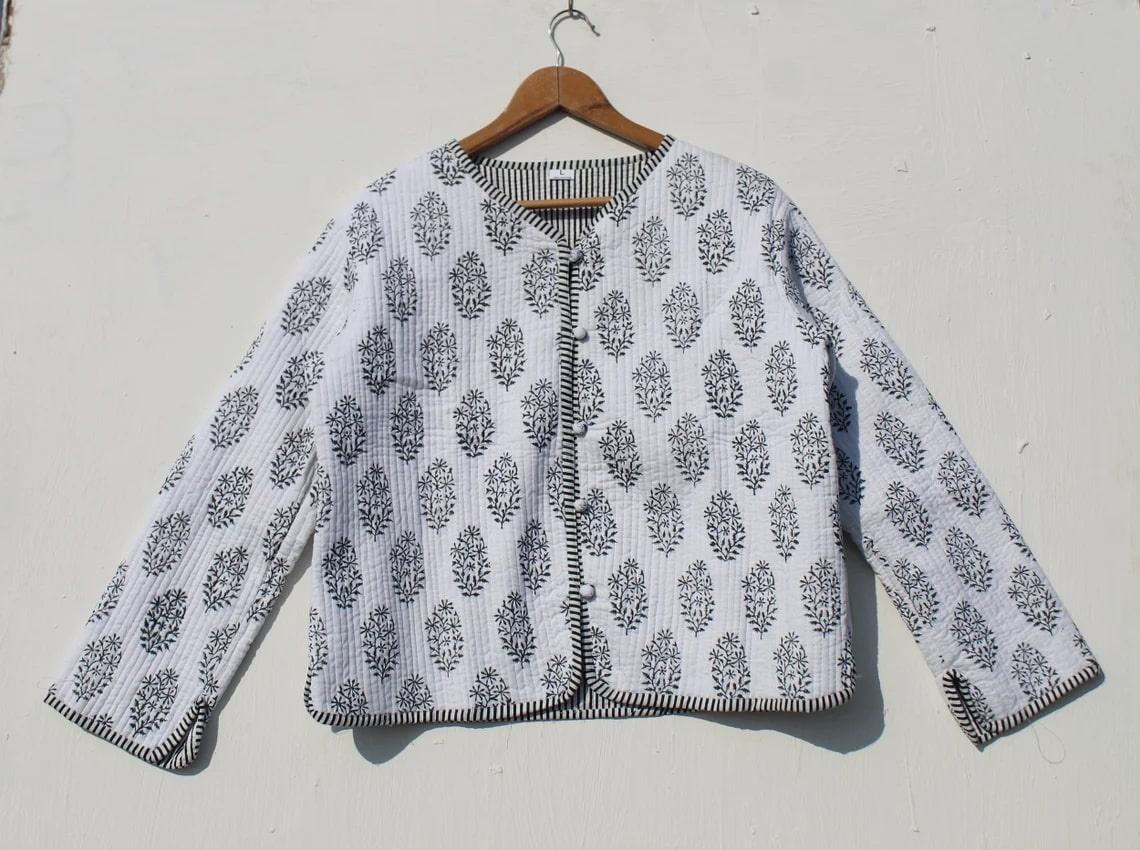 Identique à l'image