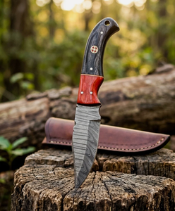 Couteau de chasse artisanal en acier Damas, fabrication OEM personnalisée, avec étui en cuir, lame pleine longueur, couteau de survie et de camping pour l'extérieur - Product Image 1