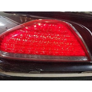 Feu arrière gauche d'occasion Equus 924013B500 - Product Image 1