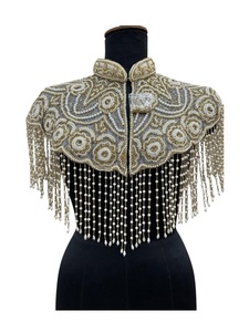 Robe Cape à Paillettes Faite Main de Qualité Supérieure, Meilleure Vente 2026, pour Femme, Tendance, Disponible en Gros pour l'Exportation - Product Image 1