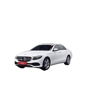 Mercedes-Benz Classe E E220d 4MATIC Avantgarde Modèle Juin 2017 avec 78 659 km Volant à Gauche - Product Image 1