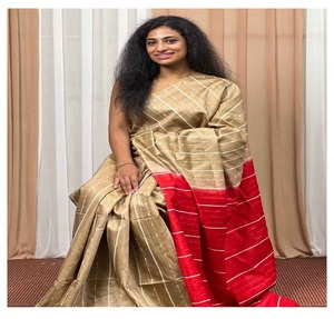 Sari rose corail en soie Katan pour femmes, tenue traditionnelle ethnique drapée pour les fêtes, avec un tissu à rayures. - Product Image 5