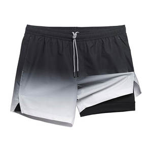 Shorts de sport pour homme, légers et extensibles, conçus pour la course, la gym et l'entraînement. - Product Image 1