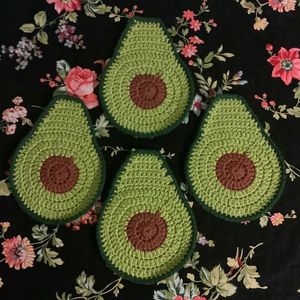 Adorable Avocado Crochet Coaster Soft Cotton Yarn Hand-Knitted Fruit Slice Cup <b>Mat</b> Heat Insulated Cute Table Protector - Product Image 2