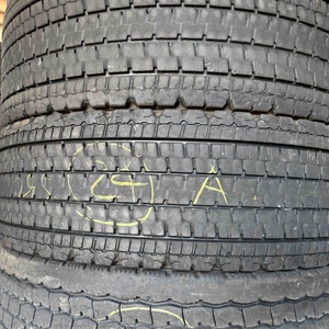 Carcasa de Neumático para Recauchutado Solo - Carcasa de Neumático para Camión y Autobús Japonés (DUNLOP/YOKOHAMA) 295/80R22.5 275/80R22.5 11R22.5 - Product Image 4