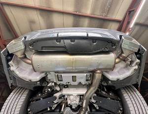 Sistema de escape con válvulas Axle-back para BMW G30 520i, tipo abrazadera, kit de montaje con tornillos / fabricado en Corea, alto rendimiento - Product Image 5
