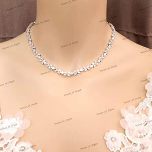 Collar de Moissanita de Lujo con Corte Marquesa en Elegante Tono Plateado, Joyería Brillante para Mujer, Ideal para Bodas - Product Image 2