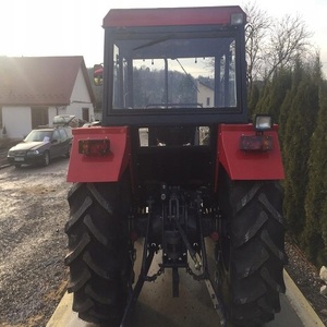 Tracteur Massey Ferguson 385 haut de gamme conçu pour un travail de terrain efficace, des performances robustes et une longue durée de vie. - Product Image 1