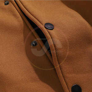 Blouson universitaire décontracté de haute qualité à col montant et logo frontal, respirant et écologique, nouvelle collection hiver, prix de gros, en promotion - Product Image 5