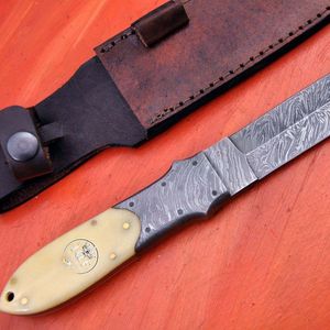 Couteau Bowie en acier Damas fait main de précision avec manche en bois de cerf et étui en cuir fin – Couteau d'extérieur en gros - Product Image 2