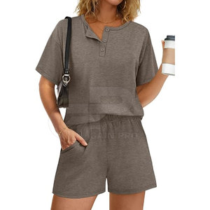 Nuevo Conjunto de Shorts de Verano 2026 para Mujer, Traje Corto Elegante con Tela Ligera, Top Moderno y Prenda Informal para el Verano - Product Image 3