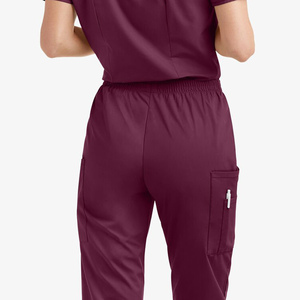 Ensemble de blouses médicales pour femmes, col en V, manches courtes, pantalon, coton et polyester tissé, couleur bordeaux - Product Image 4