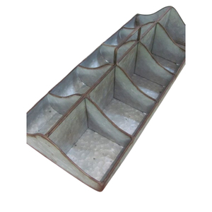 Moderno Estante para Vinos de Hierro Forjado para 6 Botellas con Correas de Cuero Sintético, Soporte de Vino de Metal Negro Independiente para Encimera en Oferta - Product Image 3