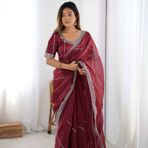 Sari en soie JMC élégant avec broderies fines et finitions raffinées – Tenue de fête et de mariée - Product Image 1