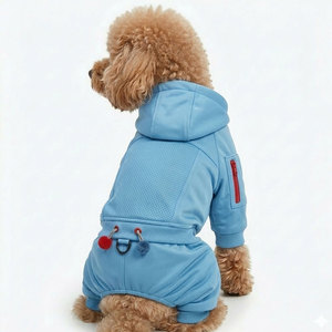 Conjunto Deportivo para Mascotas de Invierno, Cómodo, Ecológico, de Alta Calidad, Suave y Cálido, Estilo Atlético para Cachorros Pequeños, Ropa de Poliéster - Product Image 1