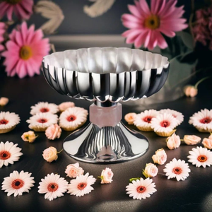 Bol sur pied cannelé en argent de luxe, élégante coupelle à fruits en métal festonné, pièce maîtresse pour la décoration intérieure de luxe, les hôtels et les cadeaux - Product Image 6