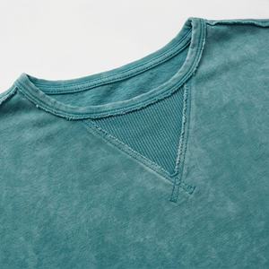 T-shirts Boxy Femme Personnalisables de Haute Qualité Effet Délavé à Épaules Tombantes avec Impression de Logo – Vente en Gros - Product Image 4