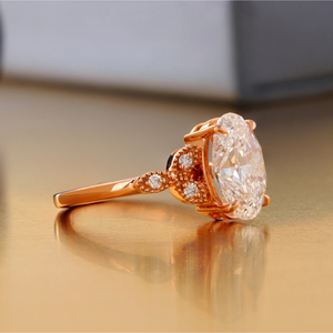 Anillo de Compromiso de Oro de 14K con Diamante Ovalado de 3.09 CT, Corte Marquesa, Cultivado en Laboratorio, VVS1-VVS2 DEF, Solitario, con Certificado IGI - Product Image 2