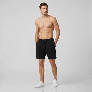 Pantalones Cortos Deportivos Transpirables de Cintura Media con Cordón Ajustable, de Poliéster Negro Sólido, para Hombre, Ideales para Verano y Playa, Hechos en Bangladesh - Product Image 3